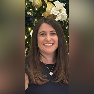 Meet your Posher, Julie